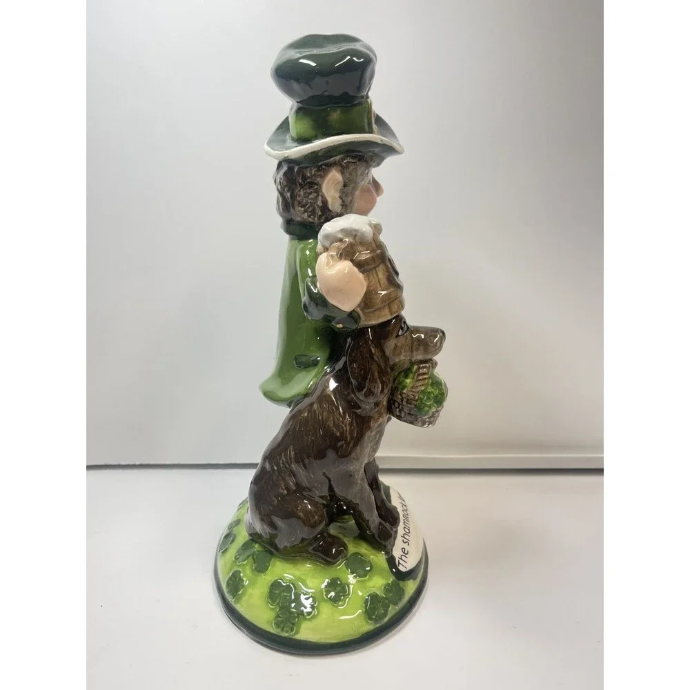 Blue Sky Clayworks 2022 The Shamrock King St Patrick’s Day Figurine (Sm Chip)